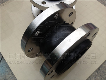 耐油可曲撓橡膠接頭能夠適應(yīng)哪種管道運(yùn)行環(huán)境 耐油可曲撓橡膠接頭能夠適應(yīng)哪種管道運(yùn)行環(huán)境